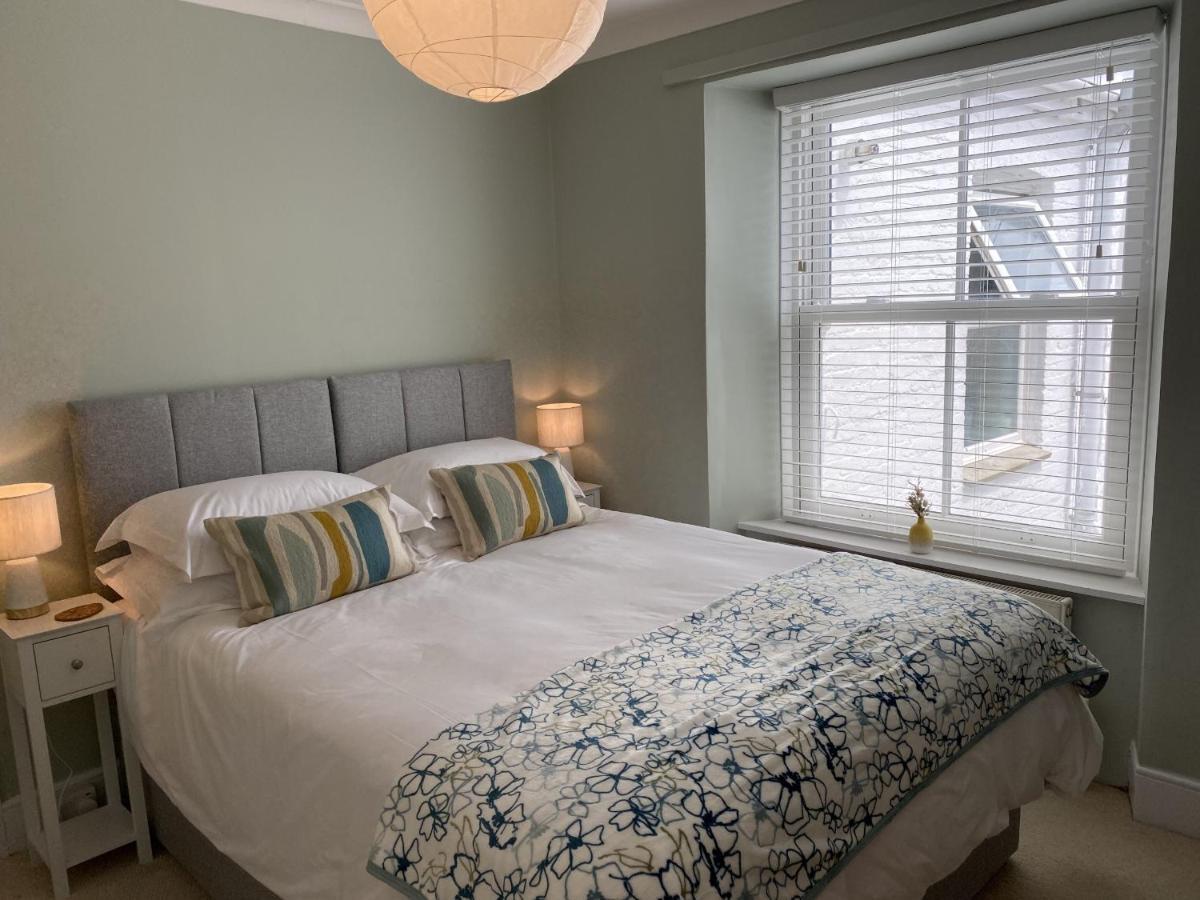 Spacious, Seaside, Victorian Home "Bay View Terrace", Penzance Exterior photo