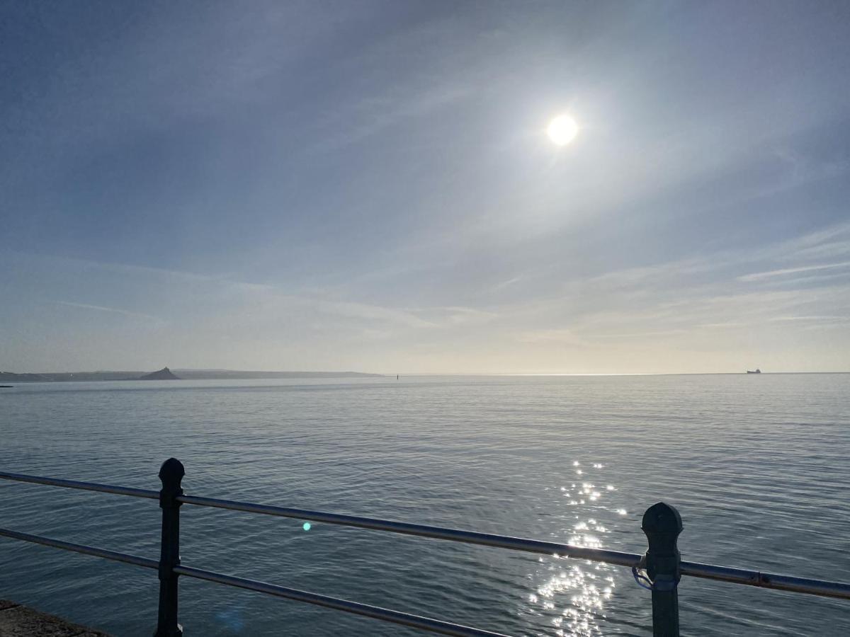 Spacious, Seaside, Victorian Home "Bay View Terrace", Penzance Exterior photo